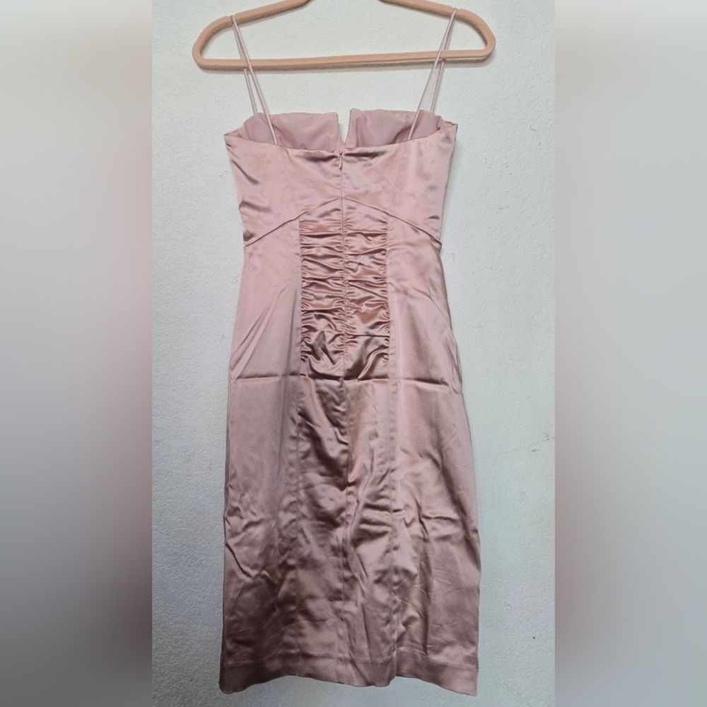 Nicole Miller Elegant Satin Spaghetti Strap Dress - Pink.Size 6 - Picture 4 of 5